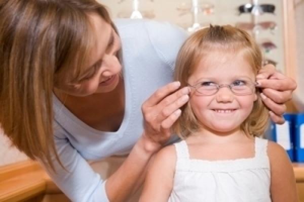 Augenuntersuchungen bei Kindern